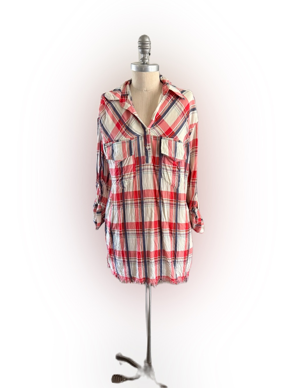 Umgee Women’s Long Sleeve Plaid Dress With Frayed Hem. Size Small